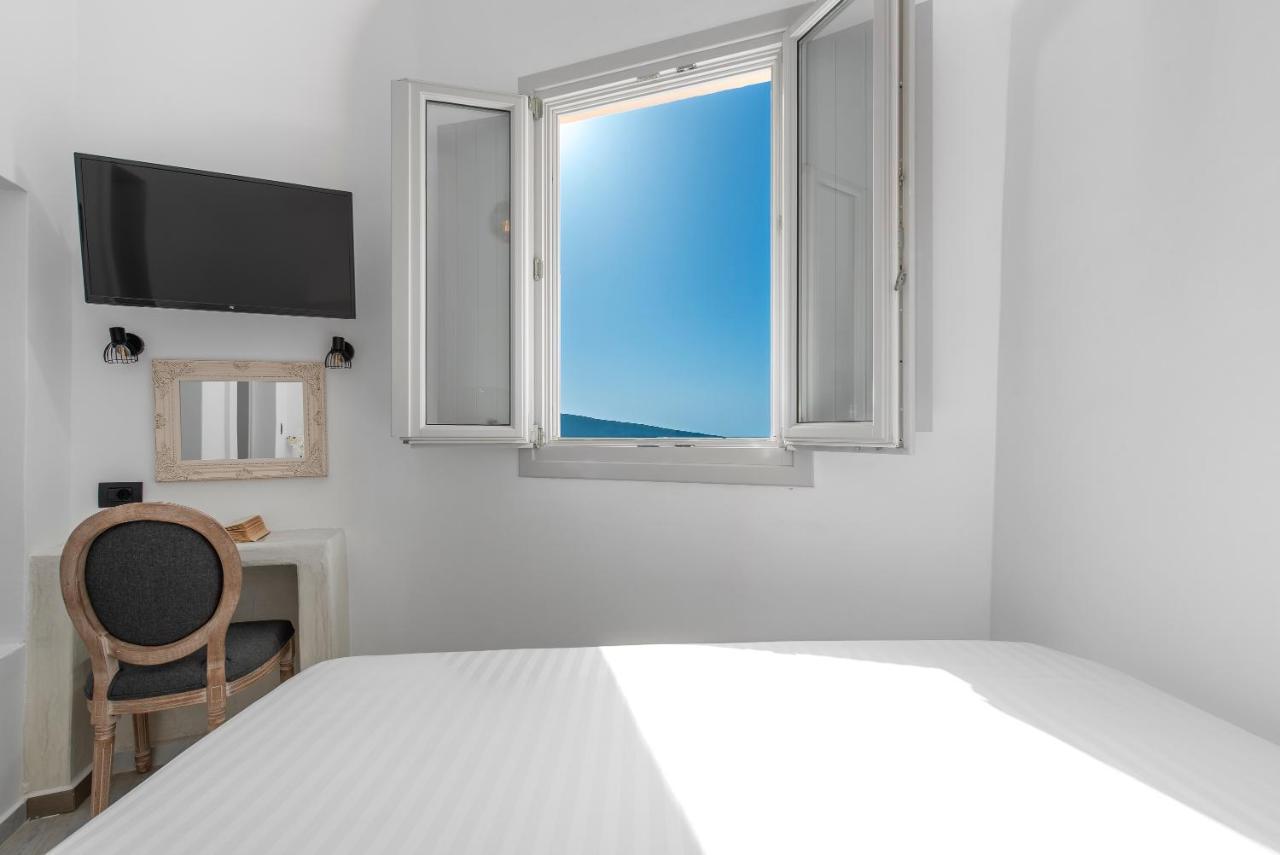 Sole D'Oro Sunset & Caldera View Grand Suite Oía Exterior photo