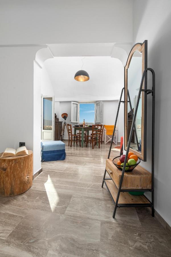Sole D'Oro Sunset & Caldera View Grand Suite Oía Exterior photo