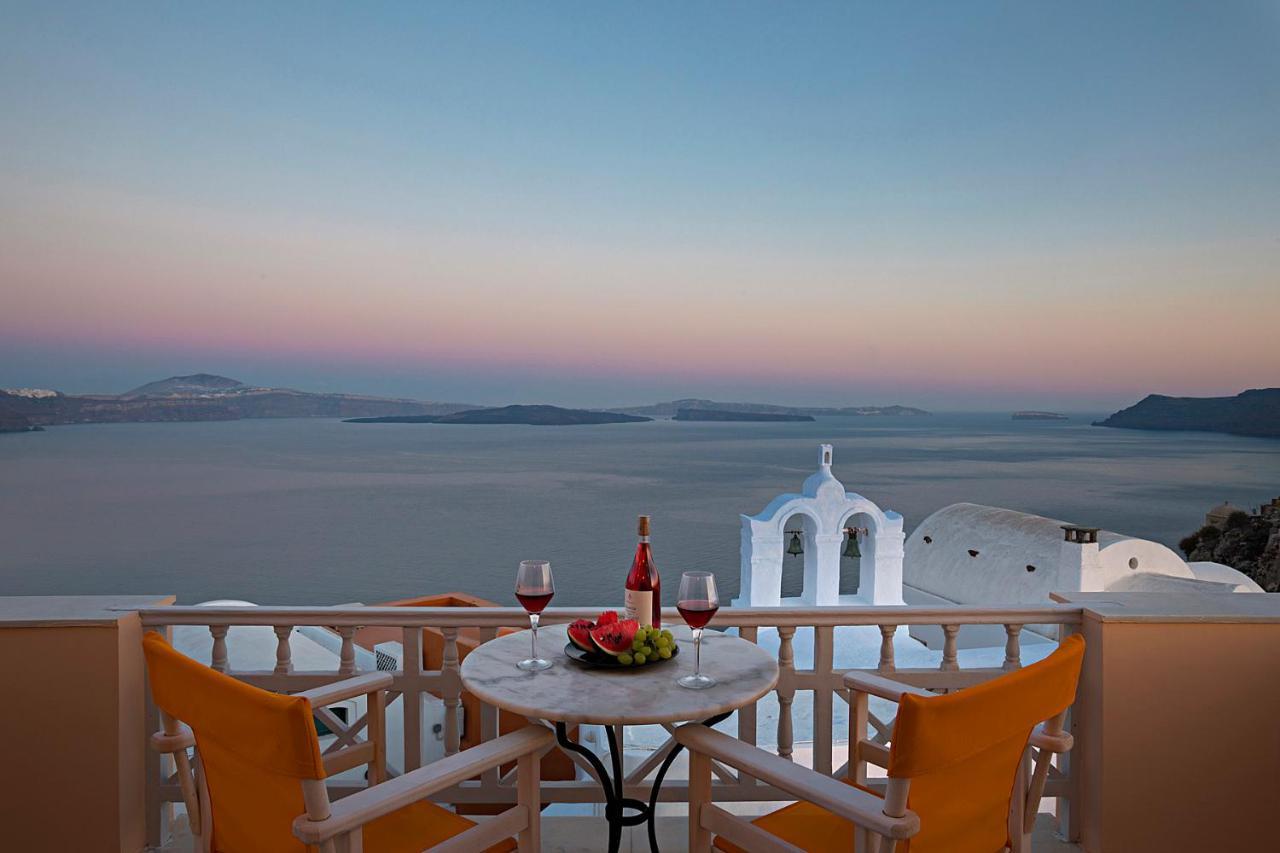 Sole D'Oro Sunset & Caldera View Grand Suite Oía Exterior photo